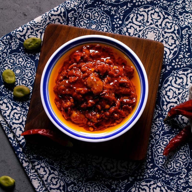 Hạt Sichuan Bean Vegetables và Red Bean Peaser 500g bi-đông đựng nước tương.