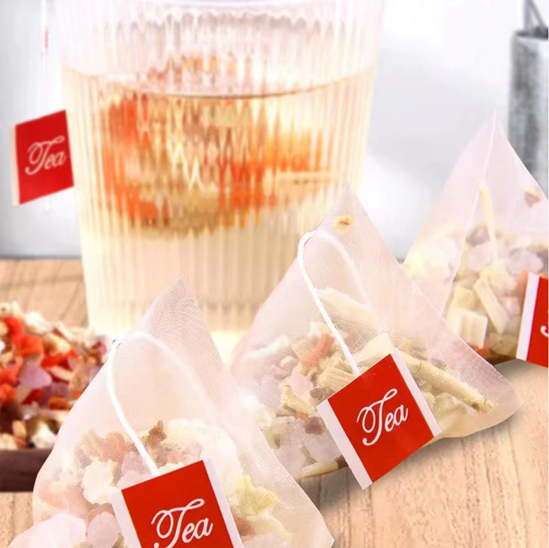 Một túi xoay 100g cho trà để tránh cho cái bánh sừng bò mạ bạc của Sydney.