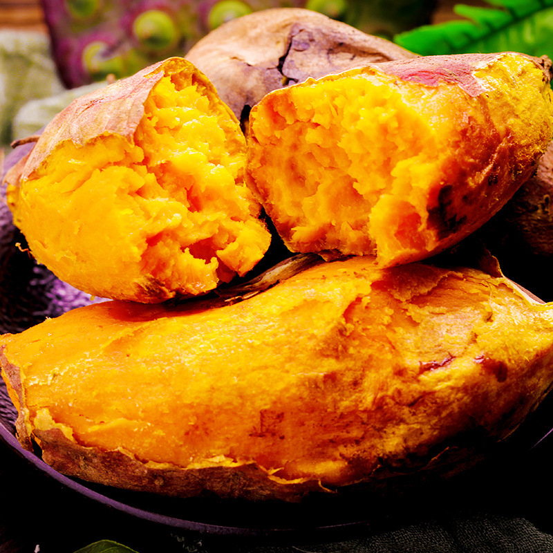 Fujian's sugared sweet potatoes, 5 pounds of fresh, baked melons, potatoes.