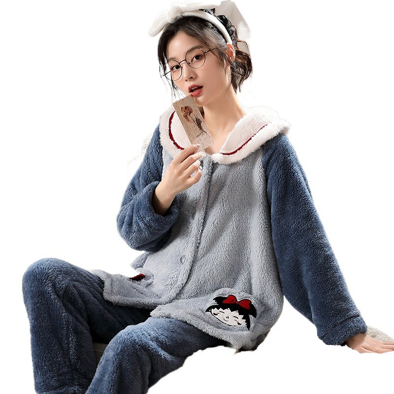 Những chiếc áo choàng mới vào mùa thu và mùa đông, tay áo dài với nhung nhung san hô.