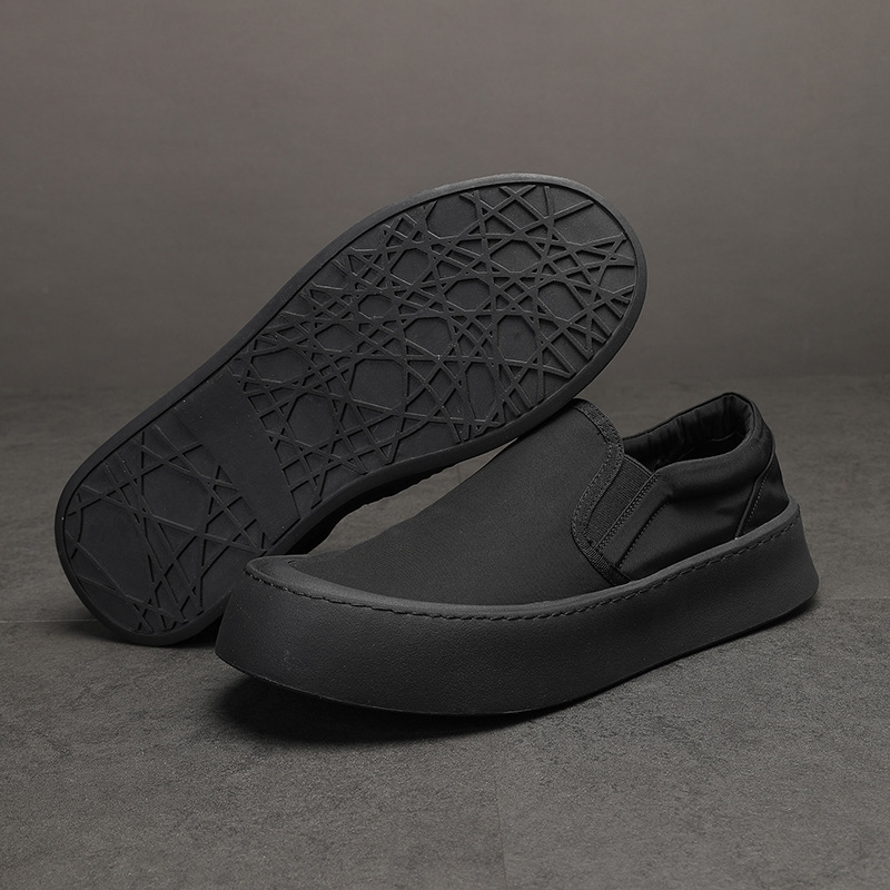 ♪ Shoeman fresh in the summer light and soft ♪