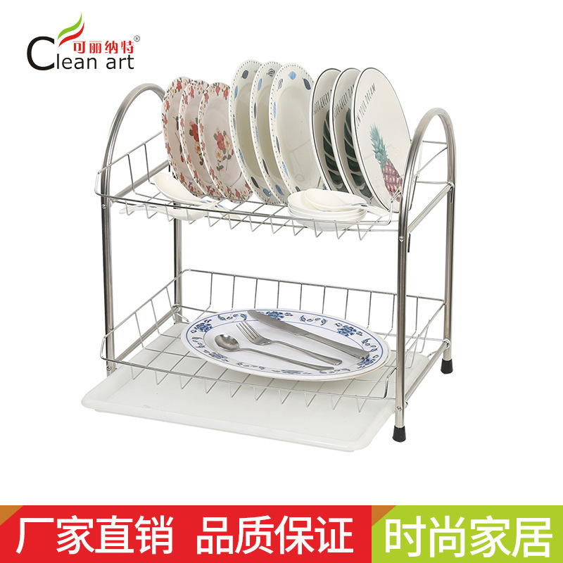 2 miếng thép không rỉ trong bếp.
