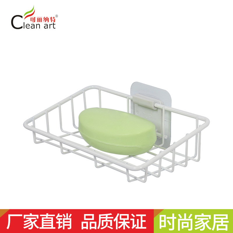 Phòng tắm không bị trầy xước, không rỉ sắt.