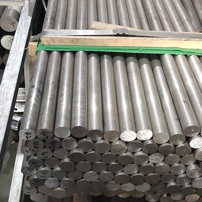 The manufacturer supplies 6063 hard solid aluminium sticks, industrial aluminium alloy bars, 6061 alloyed aluminium rods.