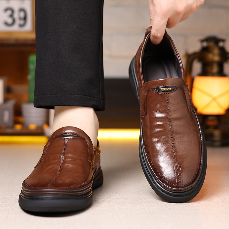 ♪ A man with shoes ♪