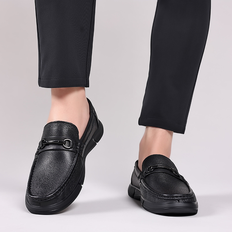 2024 new men's soft-skin shoes, round-headed shoes, old man with soft-legged beans.