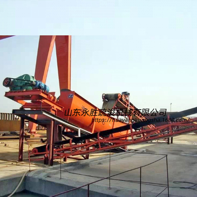 Máy chống cát rung động lớn, thợ lặn cát với trục quay cát di động để xây dựng.