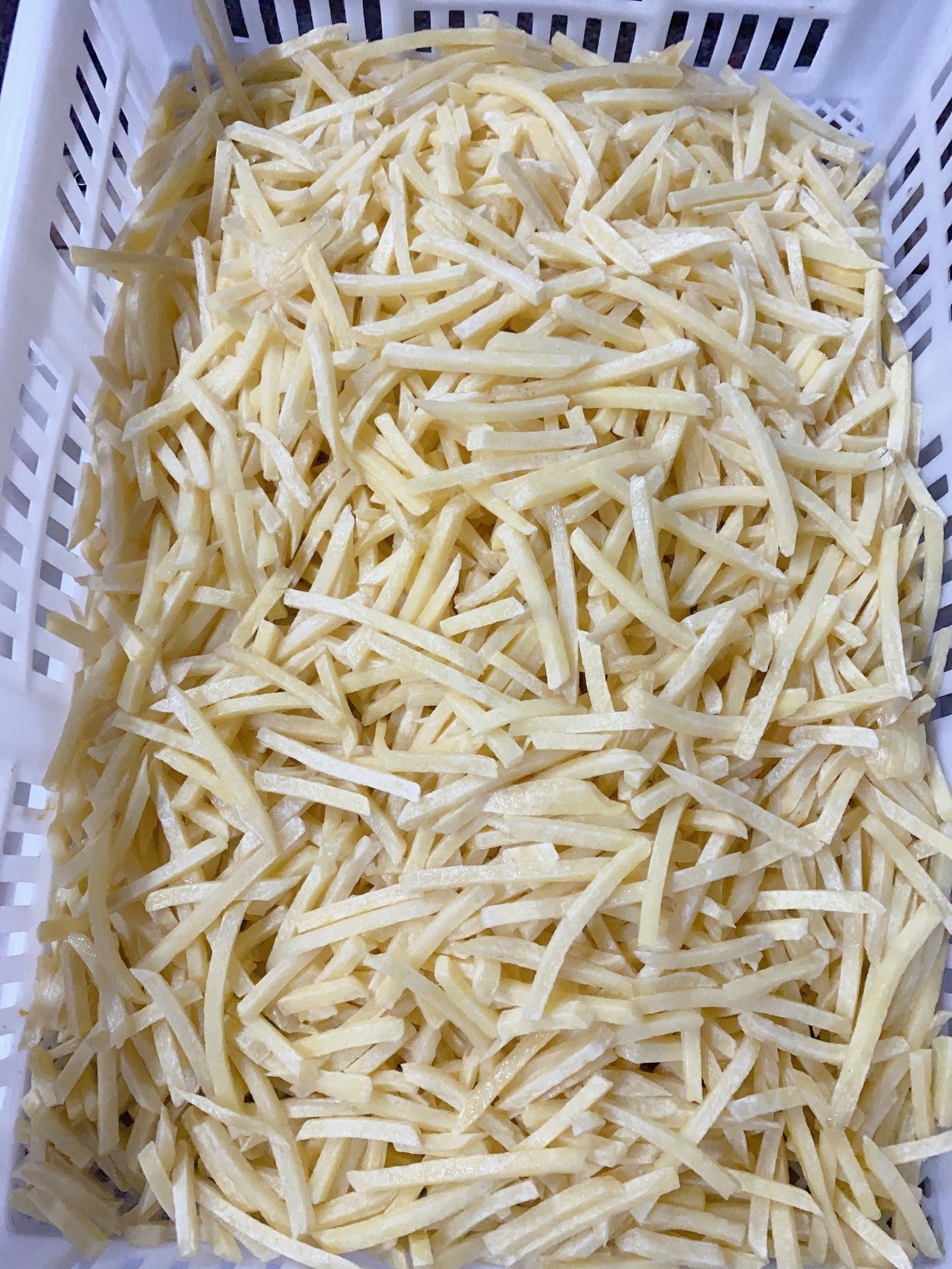 厂家冷冻薯条 麦肯大西洋冷冻半成品7*7/9*9/13*13商用 加工订制