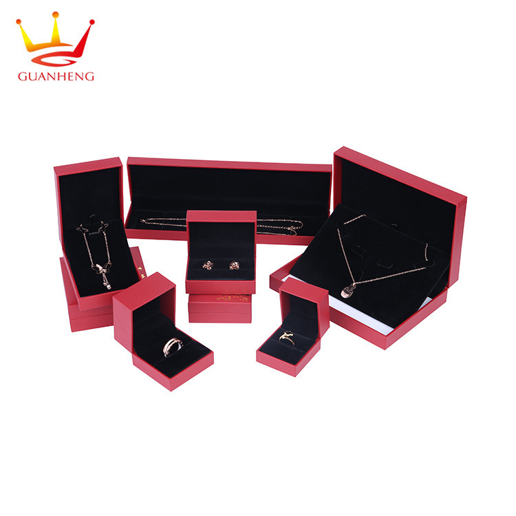 Supply of red necklace rings, locket box, wedding box, jewelry box to print LOGO