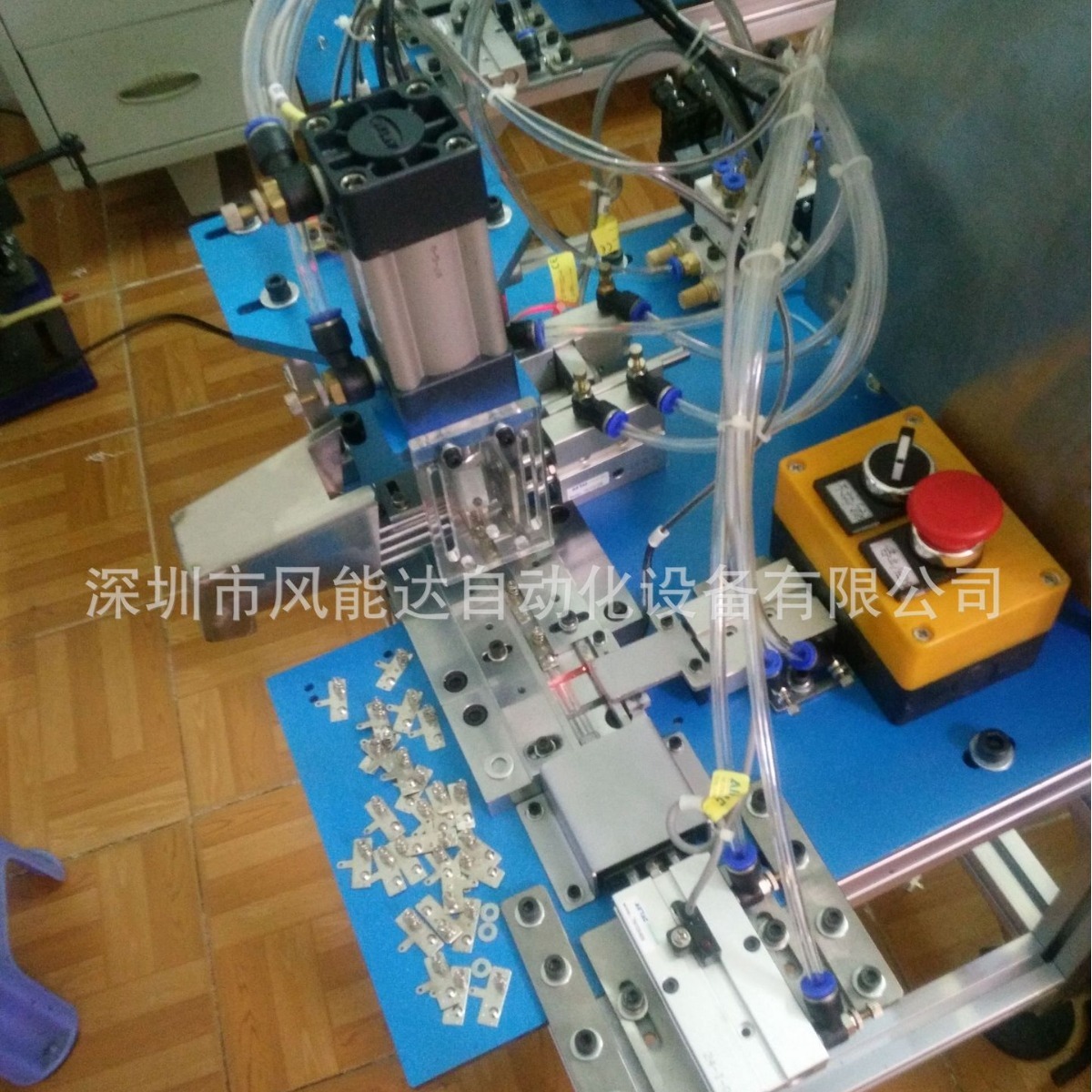 Cash supply of semi-automated scalding battery spring machine automation equipment for squeezing batteries assembly units