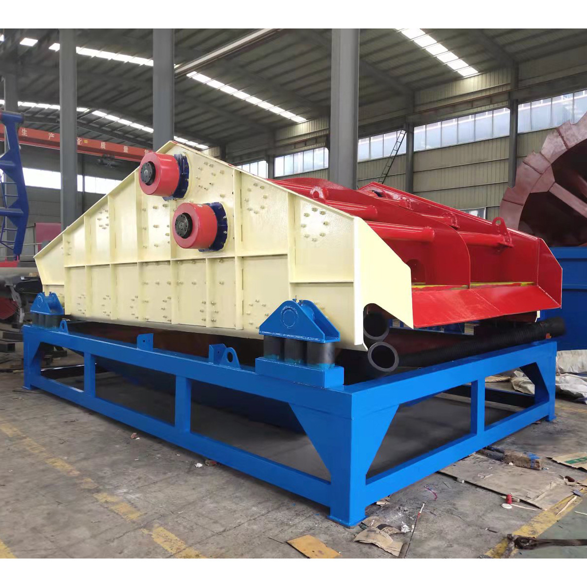 Một kẻ phá cát, một kẻ rửa cát, một kẻ rửa cát, một kẻ rửa cát.