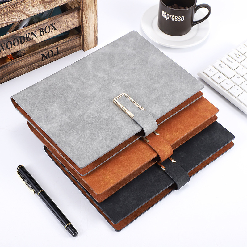 Nhà sản xuất chỉnh sửa sổ ghi chép của nhà máy văn phòng Logo để làm tờ A5.