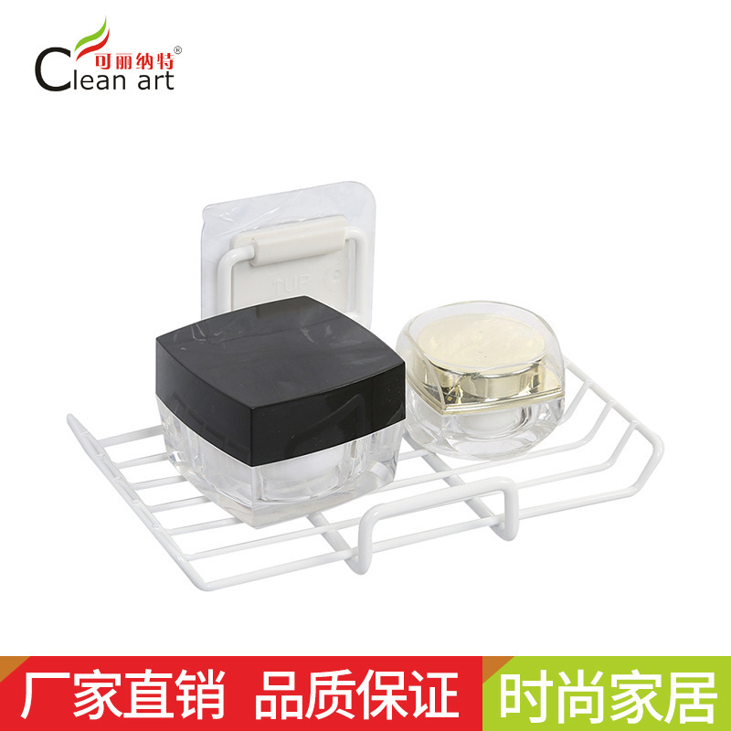 Người ta không được phân phối thép không rỉ trong phòng tắm bằng một cây với một máy xà phòng có hơi nước mạnh.