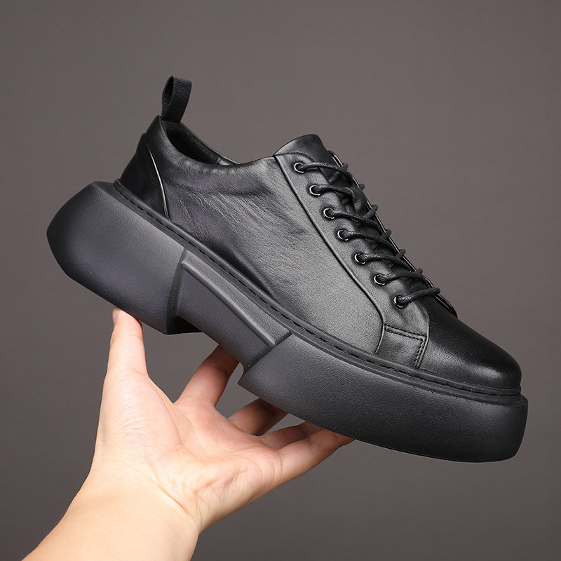 Men's leisure-skin shoes flow with thick-skinned men's shoes.