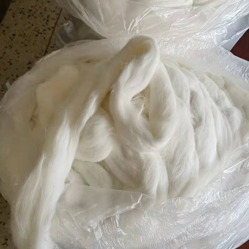 Tùy chỉnh vật liệu nhà thở để cung cấp các chất liệu dệt bằng tay cho thỏ.