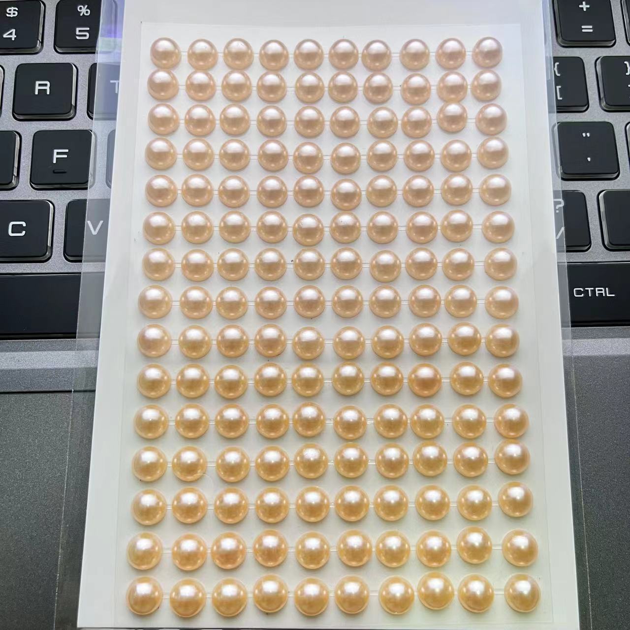 Vòng cổ bằng ngọc trai với 8mm hình dán ngọc trai giả và trang trí trẻ em.