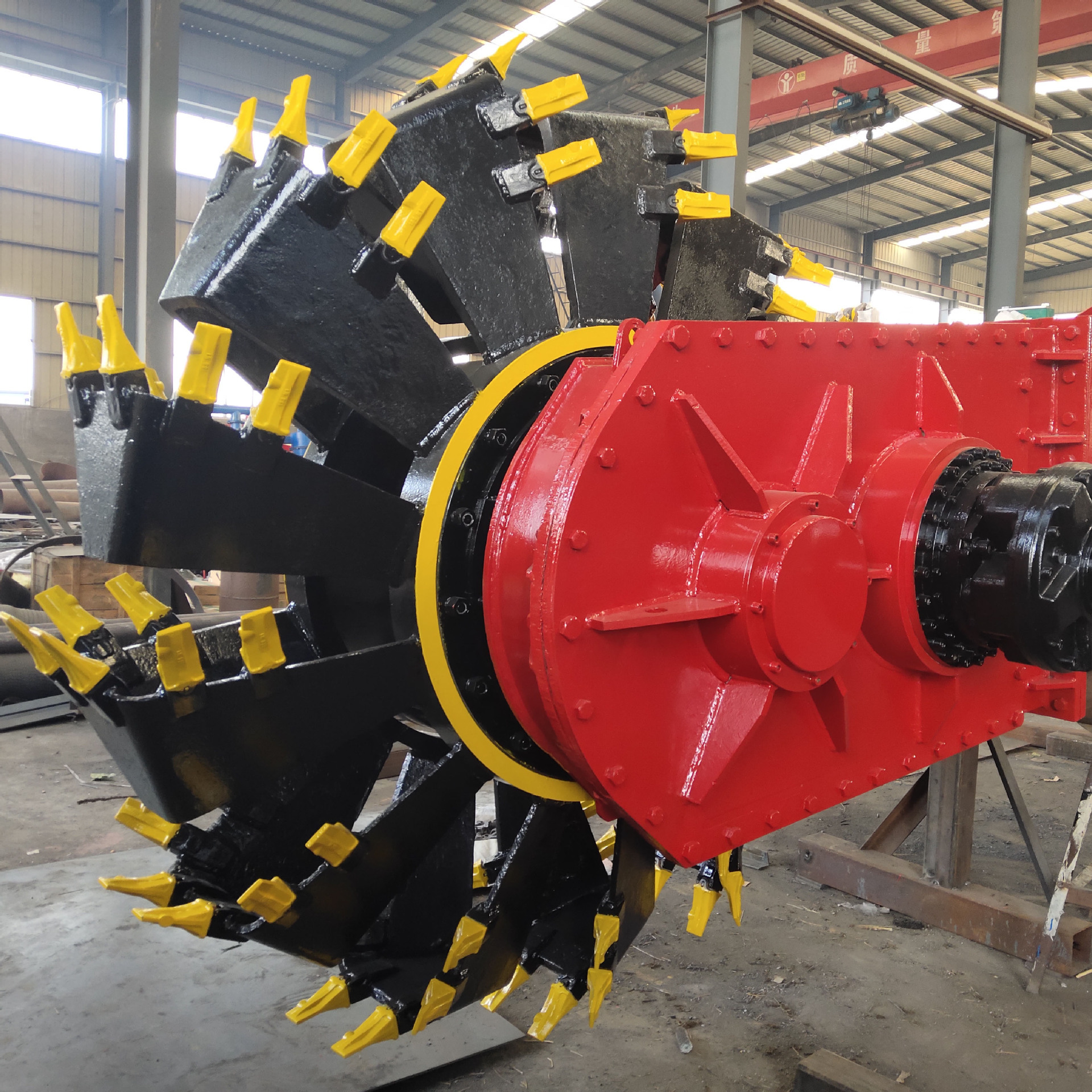 Những chiếc thuyền thủy thủ trên con đường phía tây nam sông Chang, những con tàu khô cạn, những nhà máy sản xuất tàu khô