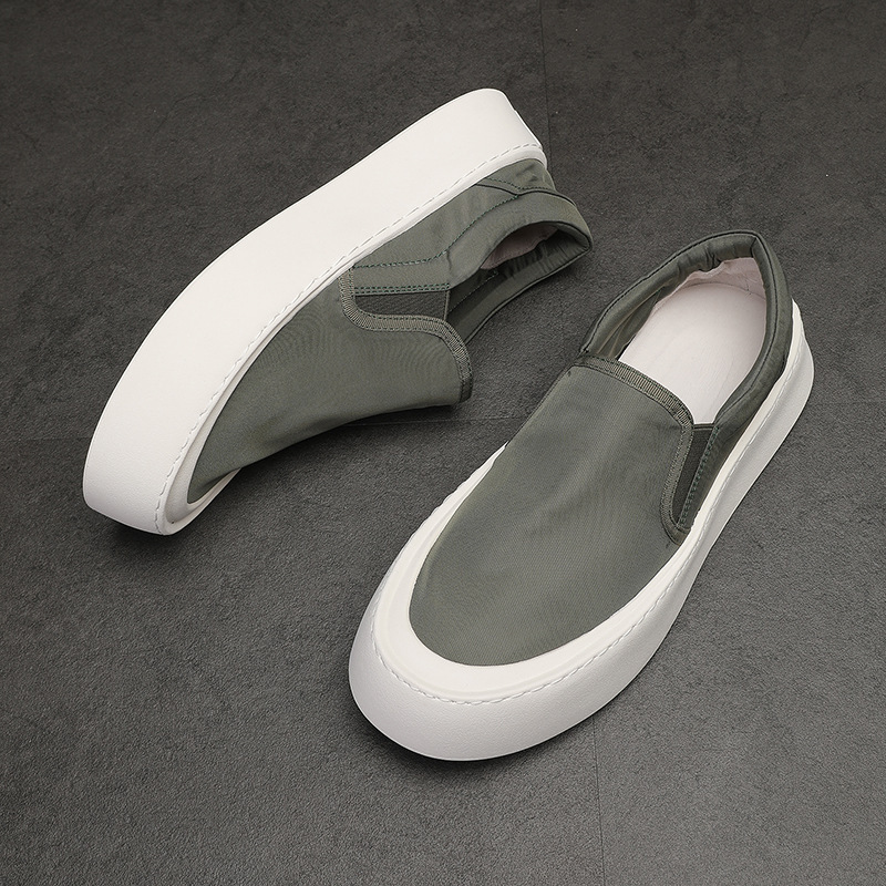 ♪ Shoeman fresh in the summer light and soft ♪