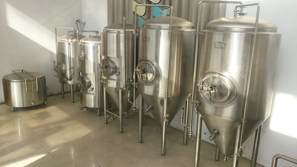 A multi-spectrum fermentation tank for stainless steel and white beer.