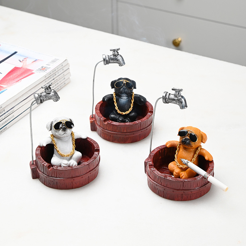 Cartoon Cutie Dog Creative Ashtray. Flying Ashtray Creative Office Decorated Pillage.