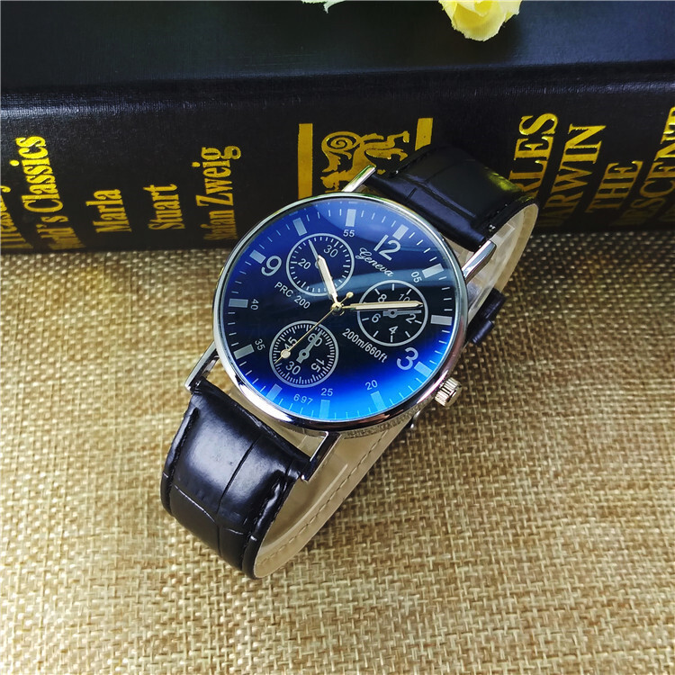 New man's belt business watch, three-eyed six-eyed Geneva watch, blue-light glass leisure watch.