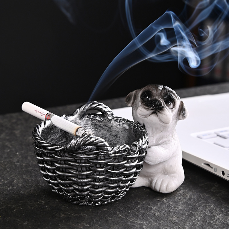 Personally creative ashtray to the ash flight room home cute office dog smokeproof gift set.