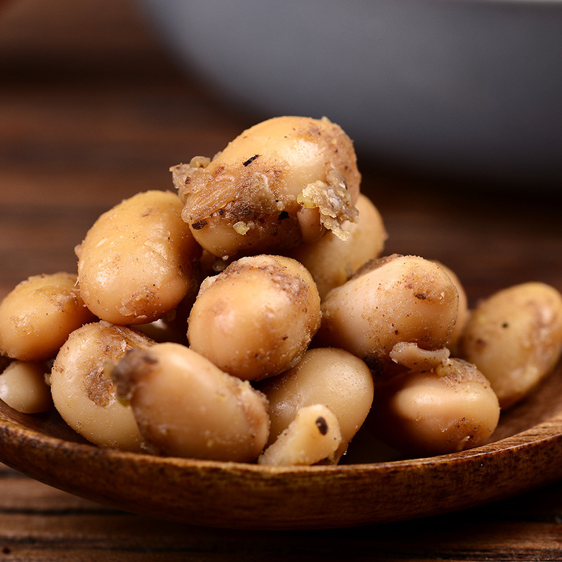 Yunnan's commercial and soybean factory is serving the whole soybean pickled cane back to the boiler.