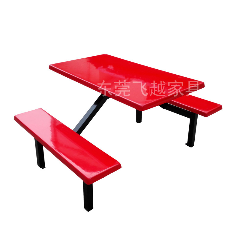 Outdoor leisure tables and chairs combined with the fast-food table ad for the supermarket.