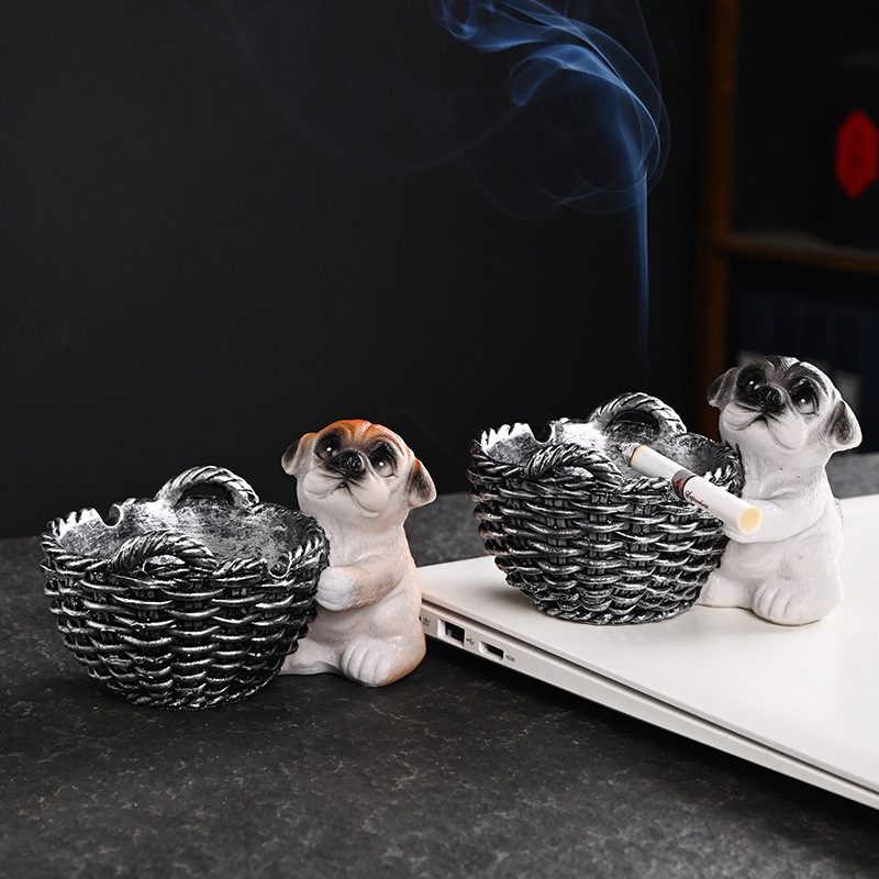 Personally creative ashtray to the ash flight room home cute office dog smokeproof gift set.