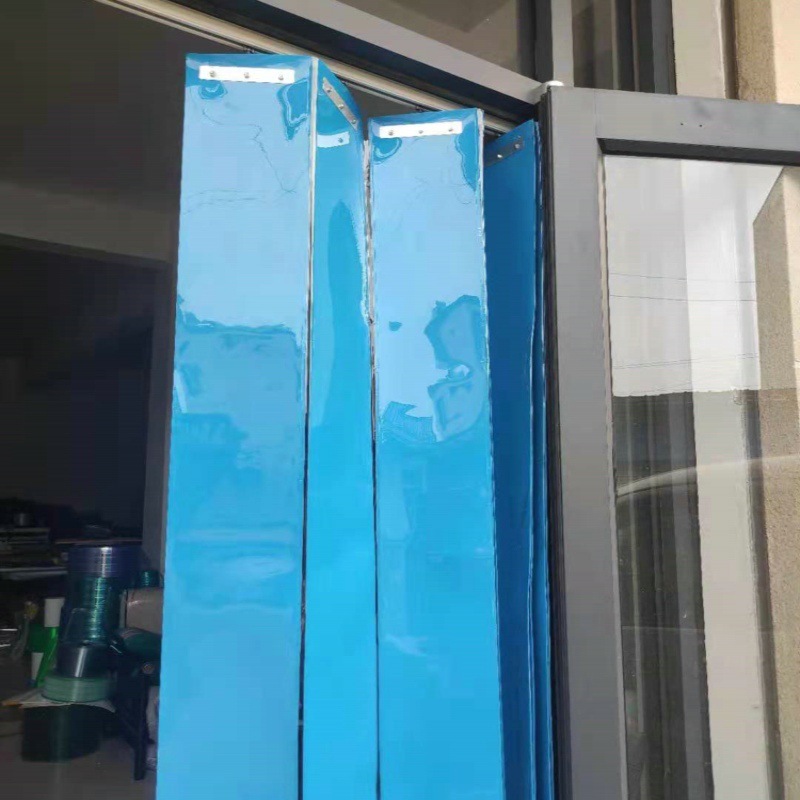 Collapse arc-proof PVC plastic welding shield shatters with untransparent slides