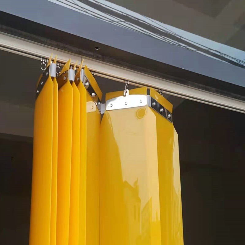 Collapse arc-proof PVC plastic welding shield shatters with untransparent slides