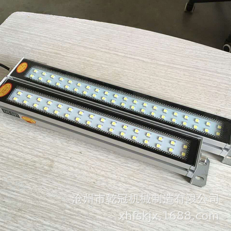 Worklights for the plant's bed hose, machine square worklights, LED worklights.