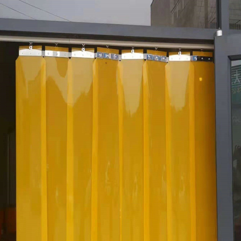 Collapse arc-proof PVC plastic welding shield shatters with untransparent slides