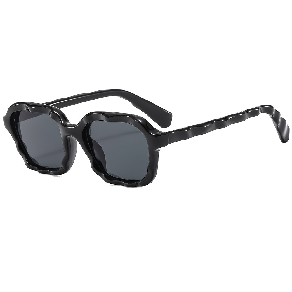 2024 new fashion Korean square waveside sunglasses for the red-skinned sunglasses.