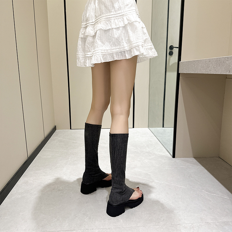 夹趾凉靴女2024夏季新款弹力牛仔布厚底凉鞋薄款透气长筒靴子百搭