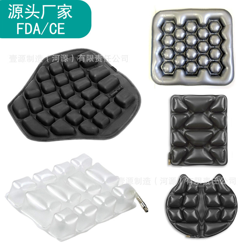 ที่นอนที่พองได้กับที่นอนที่พองได้ กับเสื่อของชายชราที่จะได้รับไปที่สะโพกของเขา