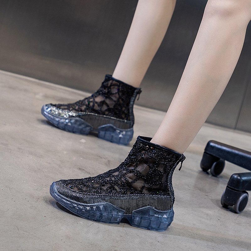 Summer 2024, Martin Boots, Fashion-Fashion-Fashion-Claire-Claire Boots.