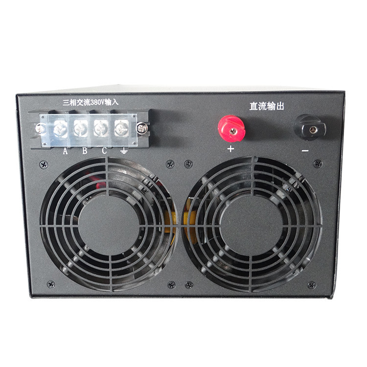 Chiếc xe tải nhỏ 48V100A của Shenzhen với nguồn điện trực tiếp.