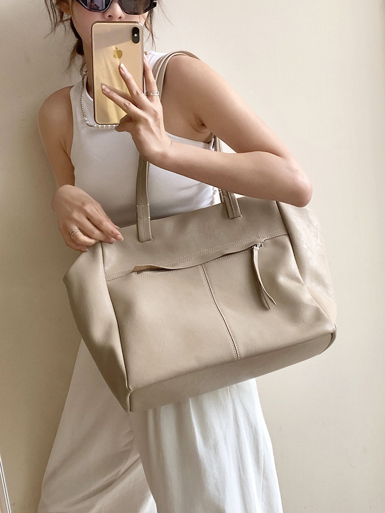 2024 new one-size-size-fits-all to-breather bag, one-shoulder bag, one-hand-on-a-way bag