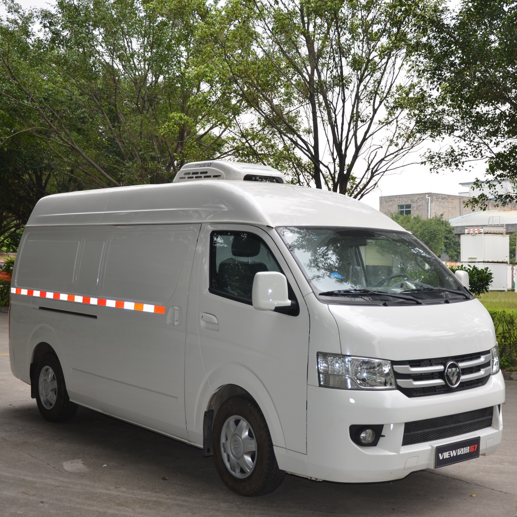 Refrigerated food, fruit and vegetables, G7 van, San Fukuda