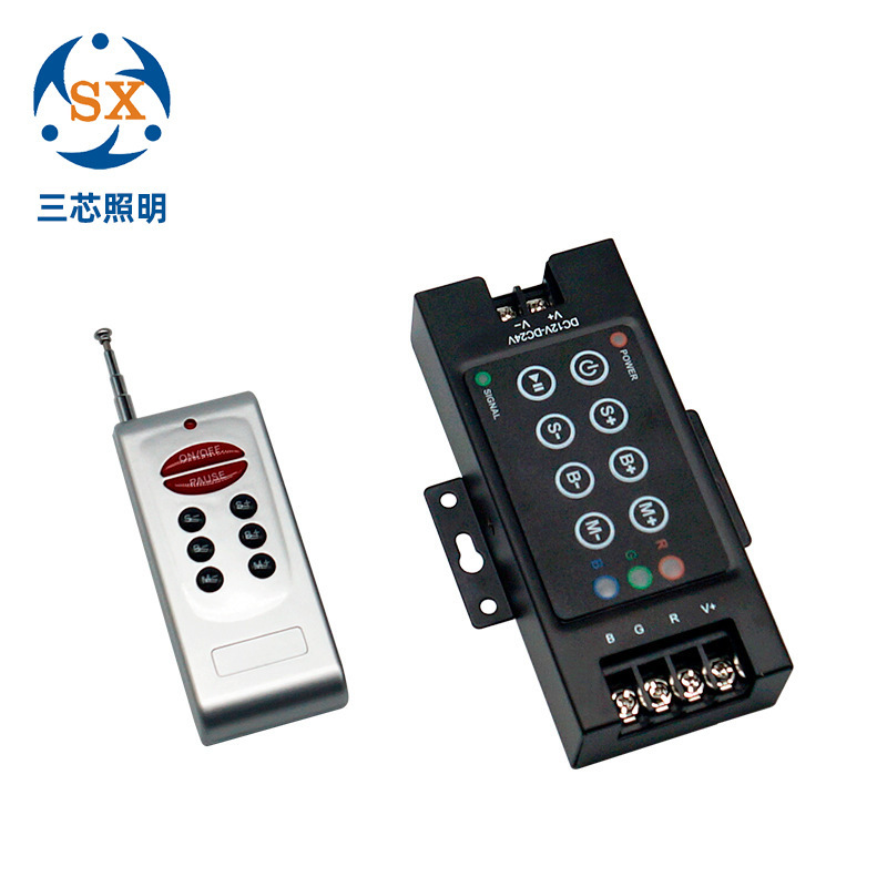 저압, 360w 빛 벨트 뚜껑 관제사, 30A 고성능, 7개의 색깔 ragb의 부호 관제사 프로젝트.