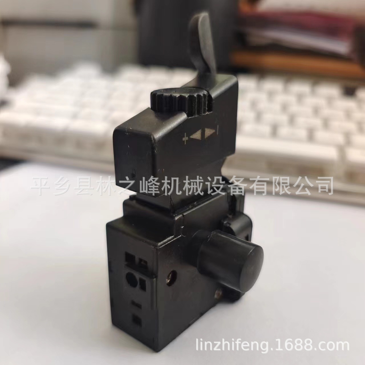 Power tool parts AEG pack hand drill speed switch 8-5 hand drill is reversing carbon brush.