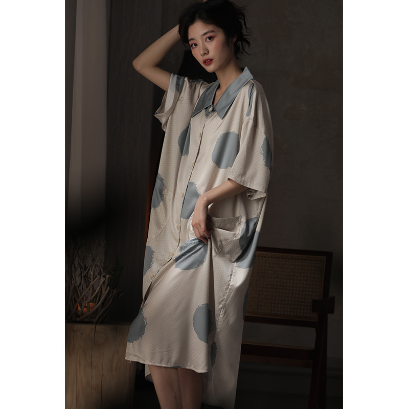 Lưới đỏ rung còn sống.