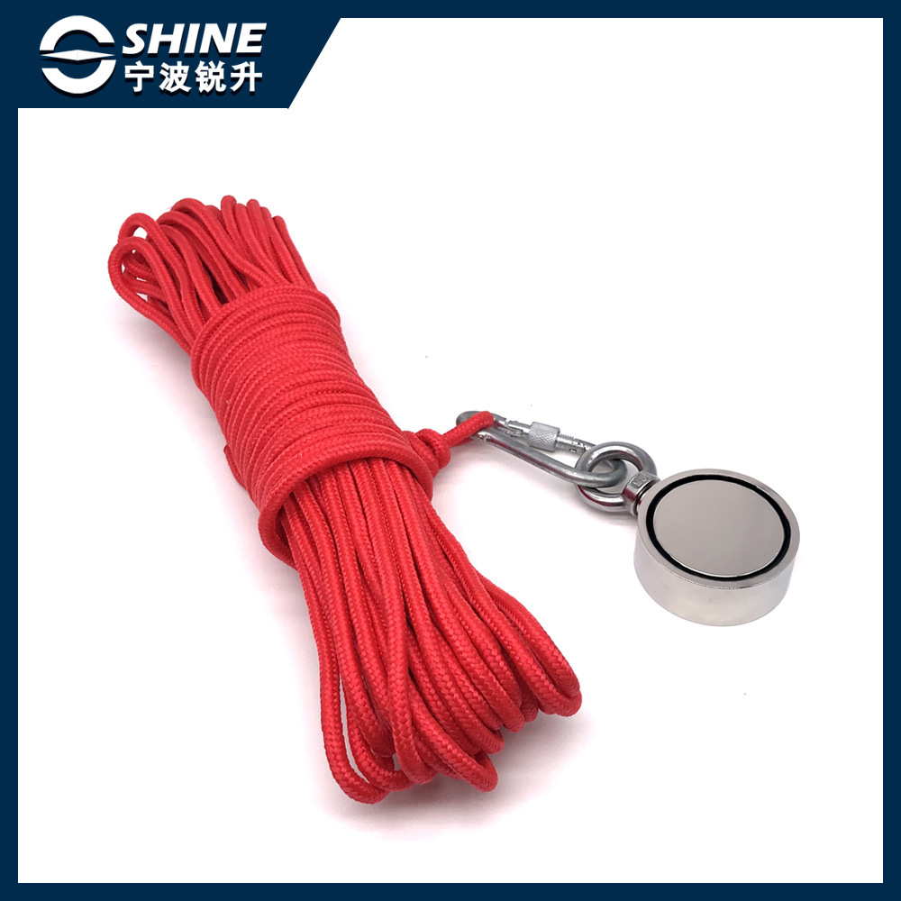 [Professor's Present] Picking up rope magnets, rounding up magnets, strong magnets, magnets, little magnets.