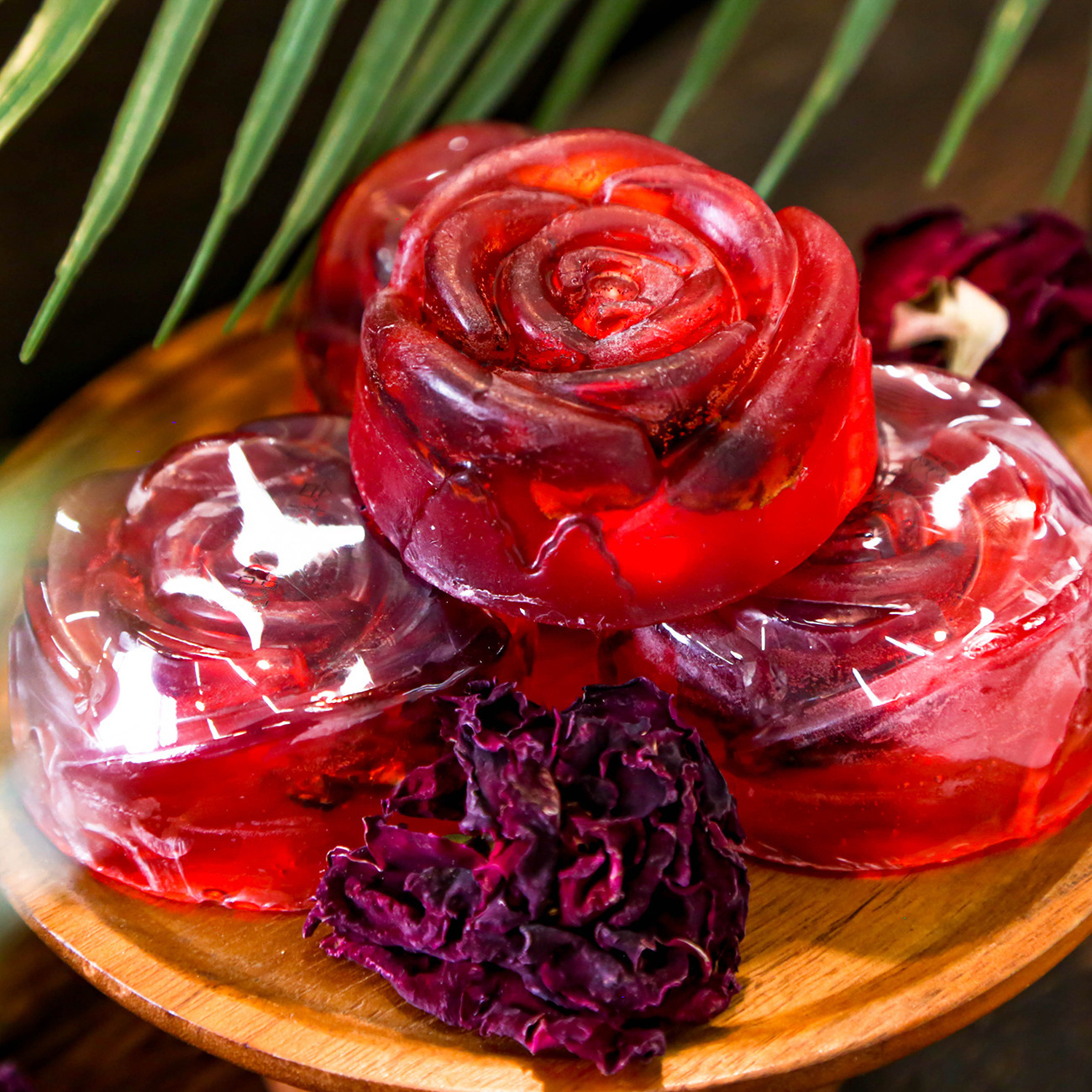 Yunnan Oil Soap Group buys 100 grams/box of rose soap