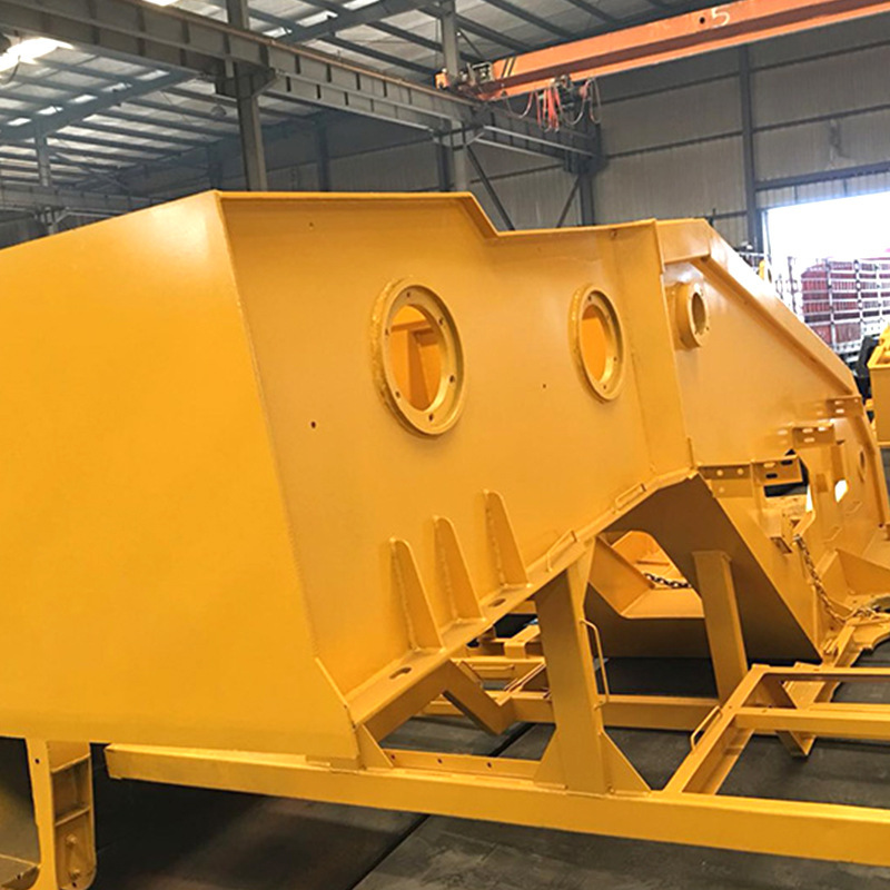 Nguồn điện làm cần trục quay tốt.