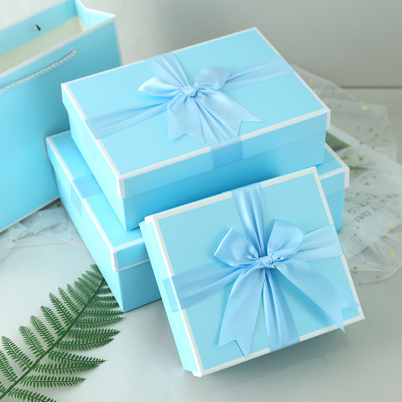 The blue large rectangular box of the companion gift box.