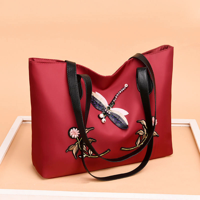 Cross-border supply of 2024 Fashion Fashion Fashion Fashion Fashion with a large capacity of tweezer.