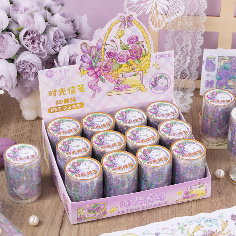 Scalding và băng dính giấy, mặt đối mặt với tay để xé cúp DY dễ thương và nhãn tranh hoạt hình của trẻ em