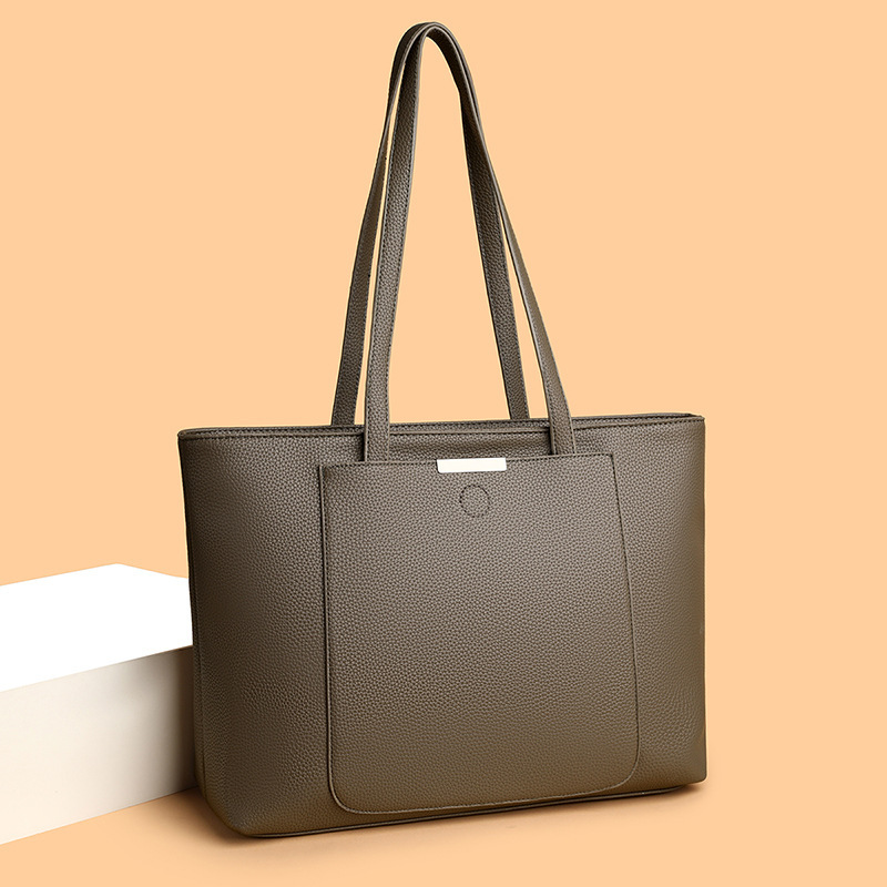 A new 2023 cross-border handbag, a single shoulder bag.